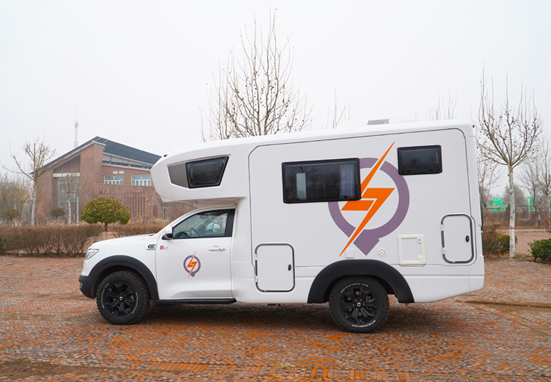 自動檔、四驅房車，可落京牌，這款點贊