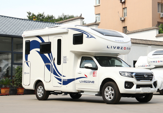 這款四驅房車動力挺好，還有兩款布局