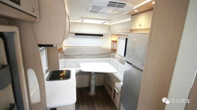 覽眾C7-C房車(chē)