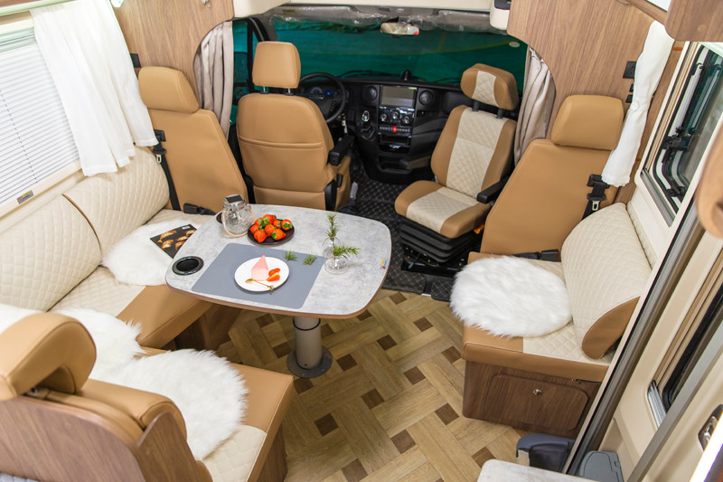 依維柯房車(chē)和皮卡房車(chē)到底怎么選? 依維柯房車(chē)和皮卡房車(chē)到底怎么選?