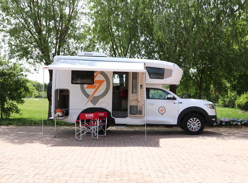 不只有空間，這臺房車還有哪里？