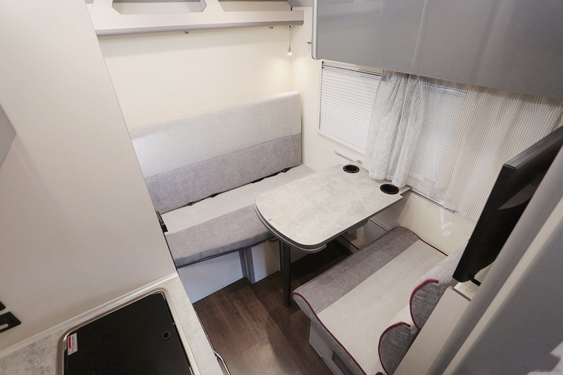 帶差速鎖的房車,動(dòng)力還這么好 帶差速鎖的房車,動(dòng)力還這么好