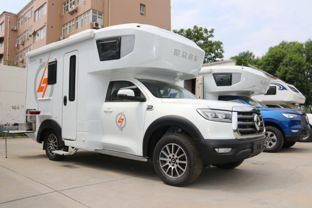 為自由著色!紅、白、藍(lán)、棕,你選哪一種? 為自由著色!紅、白、藍(lán)、棕,你選哪一種?